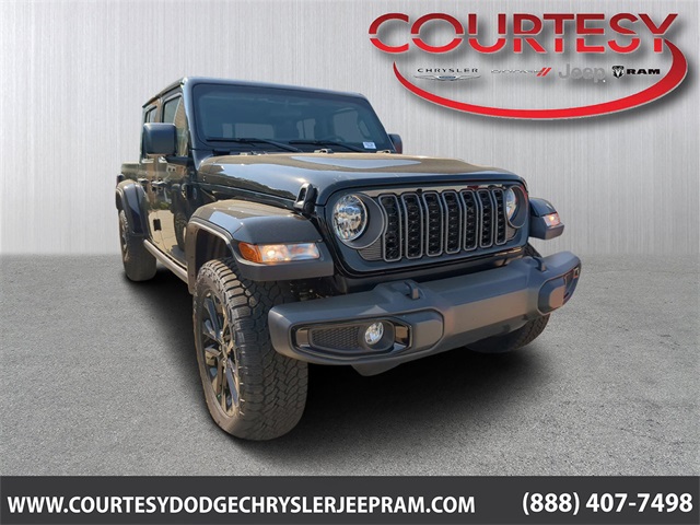 2025 Jeep Gladiator Nighthawk