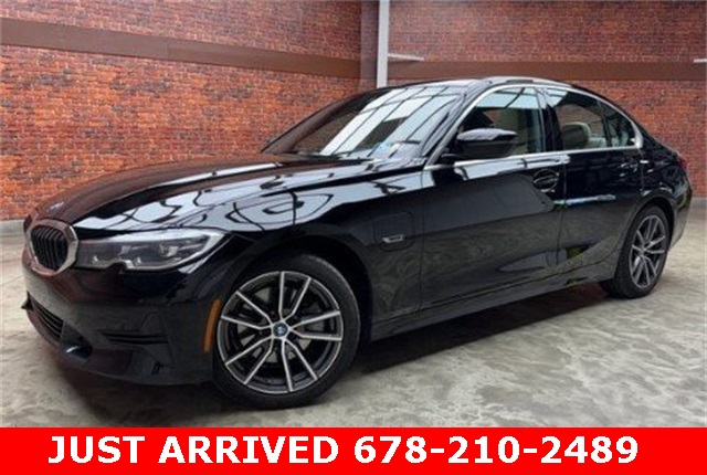 2022 BMW 3 Series 330e xDrive