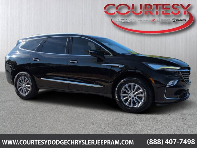 2022 Buick Enclave Essence