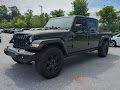 2021 Jeep Gladiator Willys