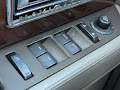 2013 Lincoln Navigator L Base