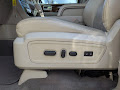 2013 Lincoln Navigator L Base