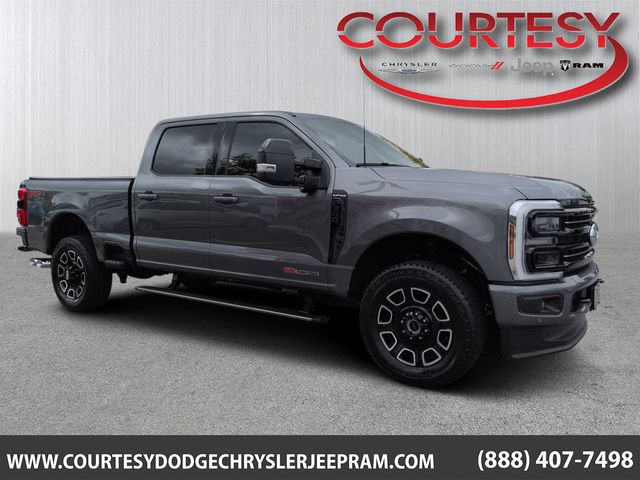 2025 Ford F-350SD Platinum