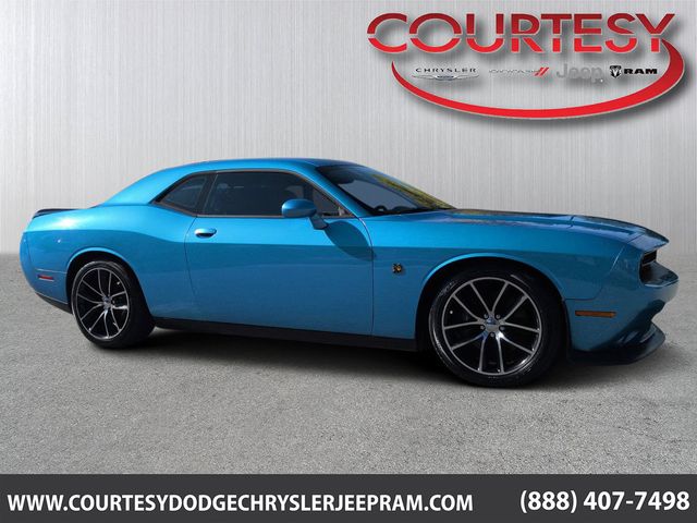 2016 Dodge Challenger R/T Scat Pack