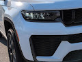 2027 Jeep Grand Cherokee Laredo Altitude
