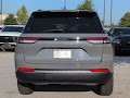 2027 Jeep Grand Cherokee Laredo Altitude