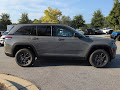 2027 Jeep Grand Cherokee Laredo Altitude