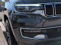2025 Jeep Wagoneer Base